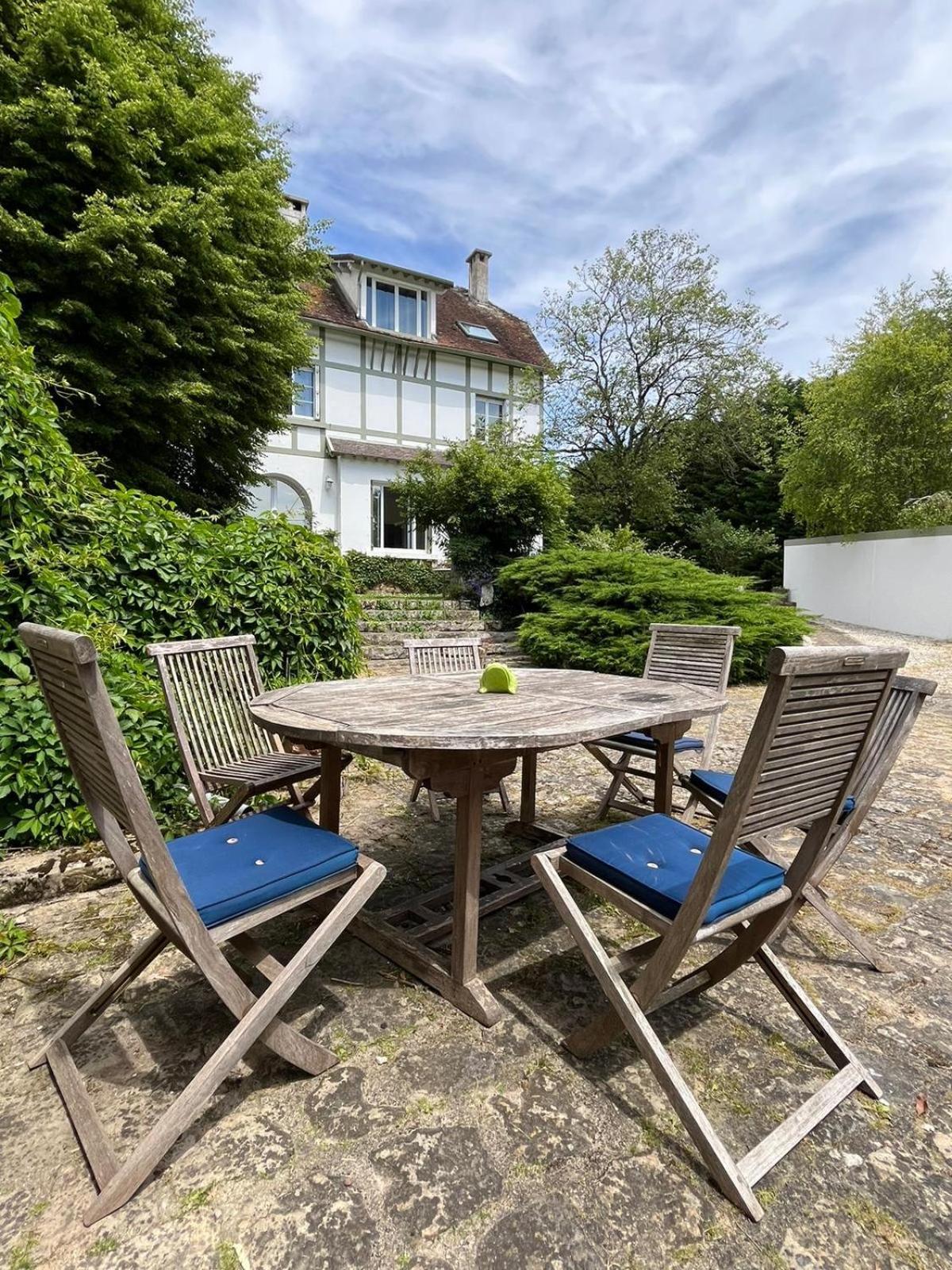Les Ecuries Bed & Breakfast Recloses Exterior foto